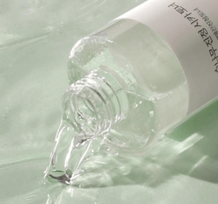 ROUND LAB, Тоник с экстрактами сосны и центеллы для проблемной кожи, 250 мл, Pine Calming Cica Tone