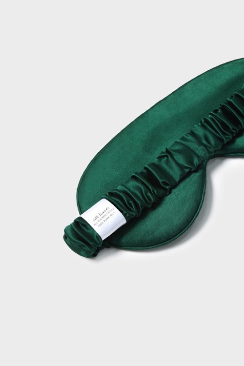 SILK LOVERS, Шелковая маска для сна (изумруд) SILK LOVERS, Шелковая маска для сна (изумруд)