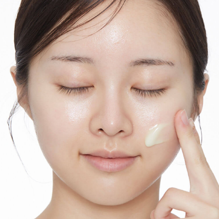 VT COSMETICS, Бустер-сыворотка с микроиглами иретинолом, 50 мл, Reti-A Reedle Shot 100 