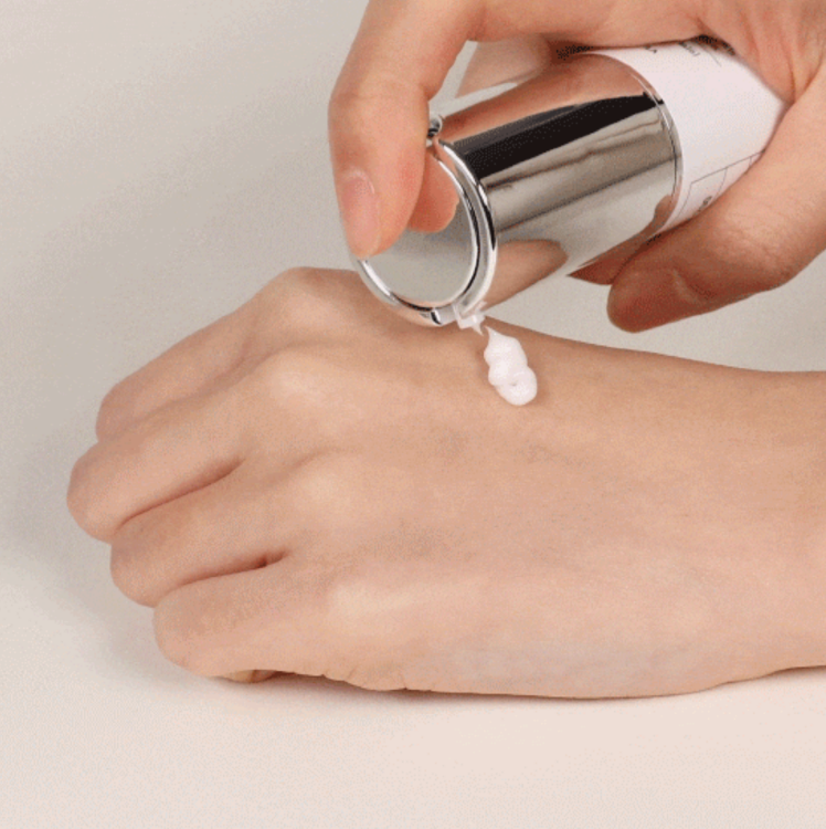 VT COSMETICS, Ночная бустер-сыворотка смикроиглами, 30 мл, Reedle Shot 700