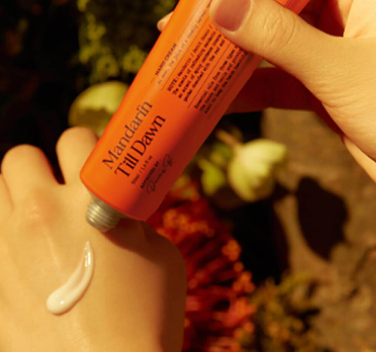 DERMA:B, Крем для рук c ароматом пряного мандарина, 50 мл, Narrative Hand Cream Mandarin Till Dawn 