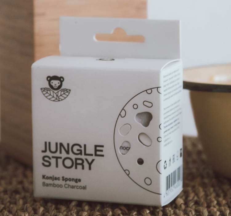 JUNGLE STORY, Спонж для лица конняку с бамбуковым углем