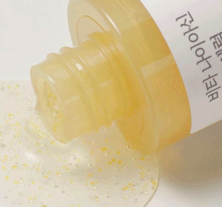 ROUND LAB, Сыворотка против пигментации с ниацинамидом, 30 мл, Vita Niacinamide Dark Spot Serum