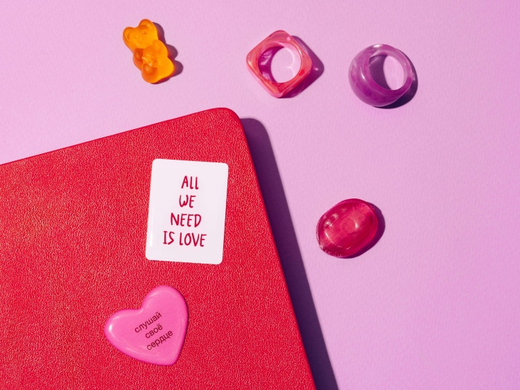 SPIRIT OF INSIGHT, Про любовь: объёмные 3D наклейки, 2 шт SPIRIT OF INSIGHT, Про любовь: объёмные 3D наклейки, 2 шт